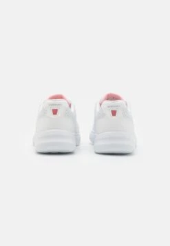 Go Walk 6 - Sportieve Wandelschoenen - White/Pink 10 Go Walk 6 - Sportieve Wandelschoenen - White/Pink -Skechers 133971b9893f4d18b4b8f9e16fbaf907