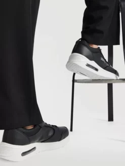 Skechers Zwarte Solitair 17 Skechers Zwarte Solitair -Skechers 2145201 H10