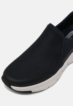 Arch Fit Banlin - Sneakers Laag - Navy -Skechers 3bc093a76b2a4886a8797dcae32ef22e