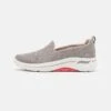 Go Walk Arch Fit - Sportieve Wandelschoenen - Taupe/Coral -Skechers 47def44bcd9945a2ba21f88adbc4a615