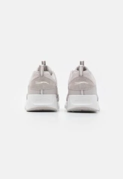 Air Court - Sneakers Laag - Natural -Skechers 49aa4c7258134d65877d22cacdb2c7cc