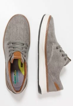 Skechers Moreno - Sneakers Laag - Taupe 9 Skechers Moreno - Sneakers Laag - Taupe -Skechers 571b4c5c41f2464095bed6eeec7b876f