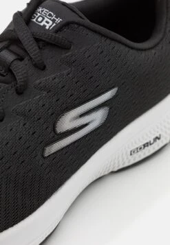 Go Run Consistent - Hardloopschoenen Neutraal - Black/White -Skechers a7a02ddd877142ce9a2460891aa159b3