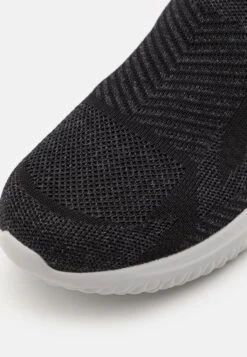 Skechers Delson 3.0 Classic Fit - Sneakers Laag - Black 13 Skechers Delson 3.0 Classic Fit - Sneakers Laag - Black -Skechers af7aa1a4962647e49e6bec7da2abf348