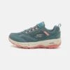 Go Run Trail Altitude Lace Up - Trail Hardloopschoenen - Sage/Pink