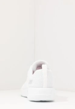 Go Walk Paradise Walking Trainers - Sportieve Wandelschoenen - White 11 Go Walk Paradise Walking Trainers - Sportieve Wandelschoenen - White -Skechers c1d5d75b2ad94f549d85f601a27429ba