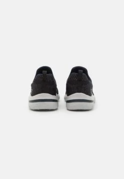 Skechers Delson 3.0 Classic Fit - Sneakers Laag - Black 10 Skechers Delson 3.0 Classic Fit - Sneakers Laag - Black -Skechers e0179fcf0fae48479c84b6453f62660d